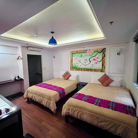 Bing Sapa Hotel Buitenkant foto